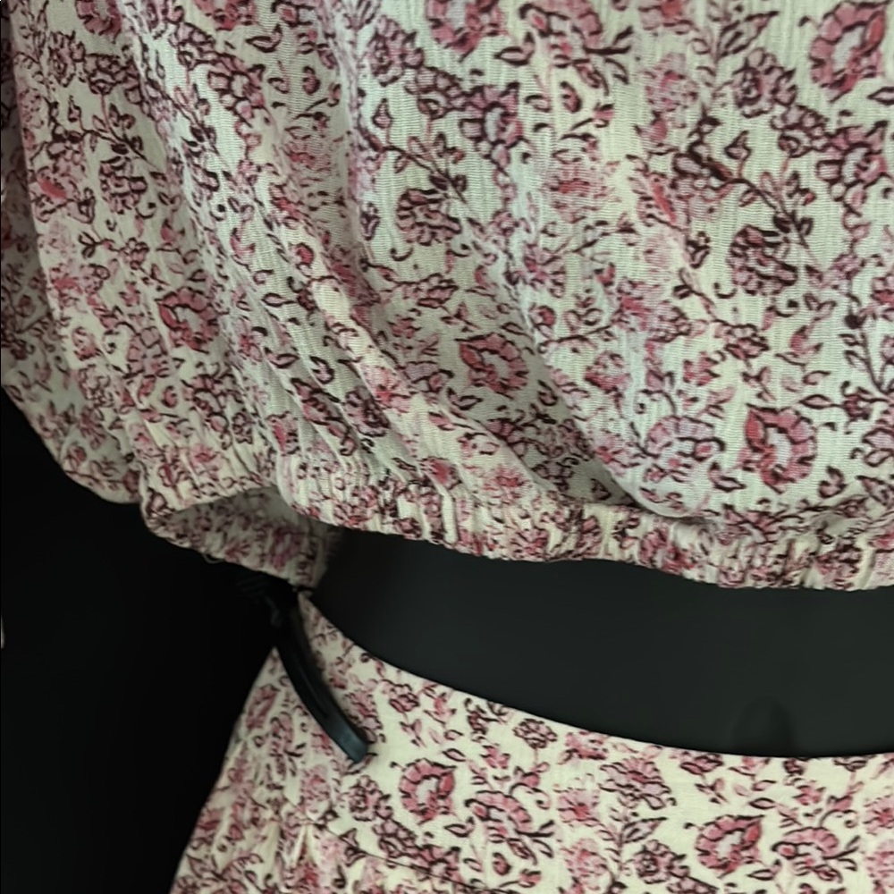 Torrid Pink and White 2 piece Skirt Set for all occasions - Picture 11 of 15